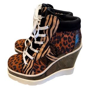 Jessica Simpson Meliney Lace-up Animal Print high wedge sneakers 8.5 Leopard